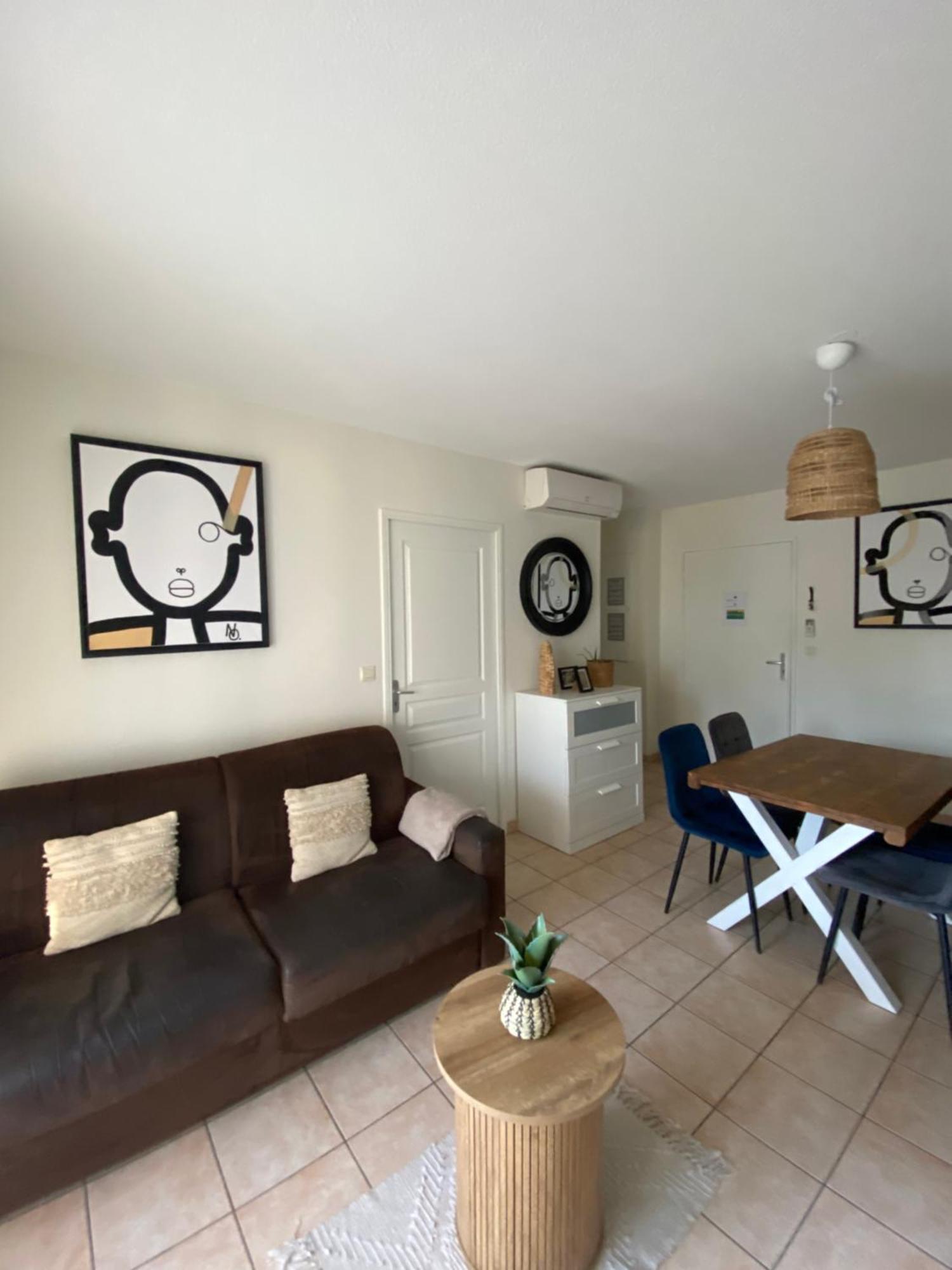 Sejour Evasion A Uzes Apartment Exterior photo