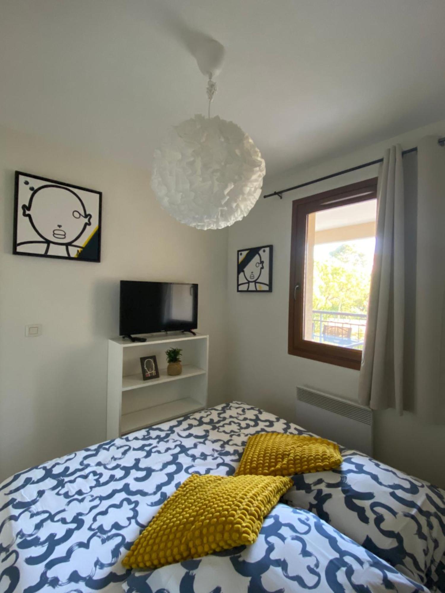 Sejour Evasion A Uzes Apartment Exterior photo